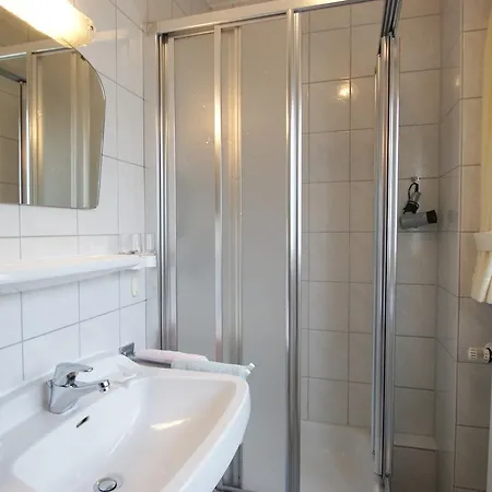 Margarethenhof 3*